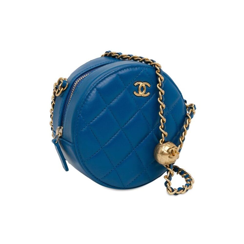 Pre Loved Chanel CC Quilted Lambskin Pearl Crush Round Clutch with Chain - Picture 2 of 8